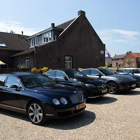 فندق 't Smedenhuys 2*