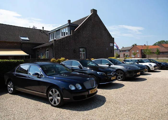 Hotel Gastenverblijf 'T Smedenhuys 2*