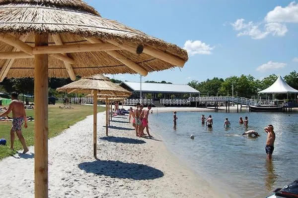 فندق 't Smedenhuys 2*