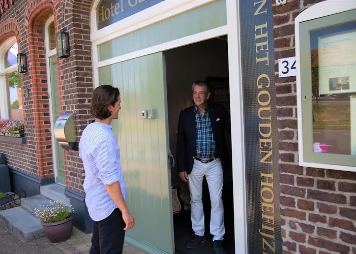 Gastenverblijf 'T Smedenhuys Hotel 2*