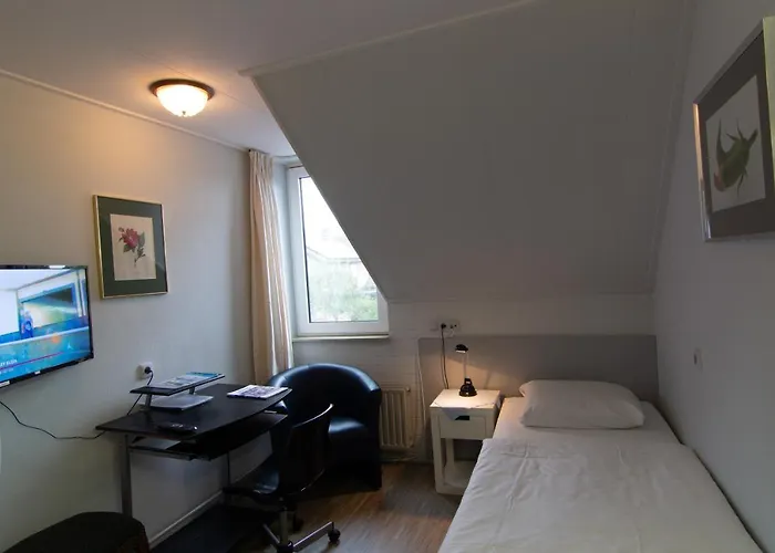 Gastenverblijf 'T Smedenhuys Hotel